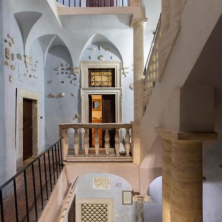 Iflat Elegant And Luxury Apartment Near Pantheon โรม ภายนอก รูปภาพ