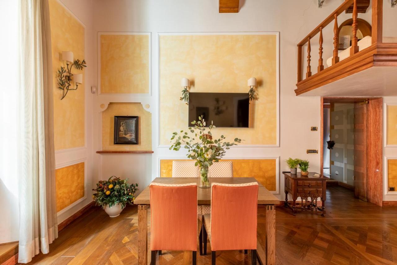 Iflat Elegant And Luxury Apartment Near Pantheon โรม ภายนอก รูปภาพ