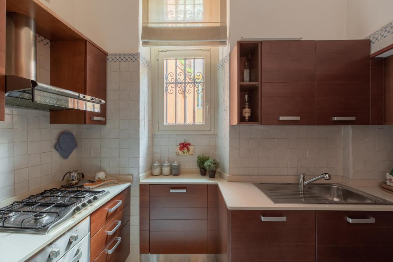 Iflat Elegant And Luxury Apartment Near Pantheon โรม ภายนอก รูปภาพ