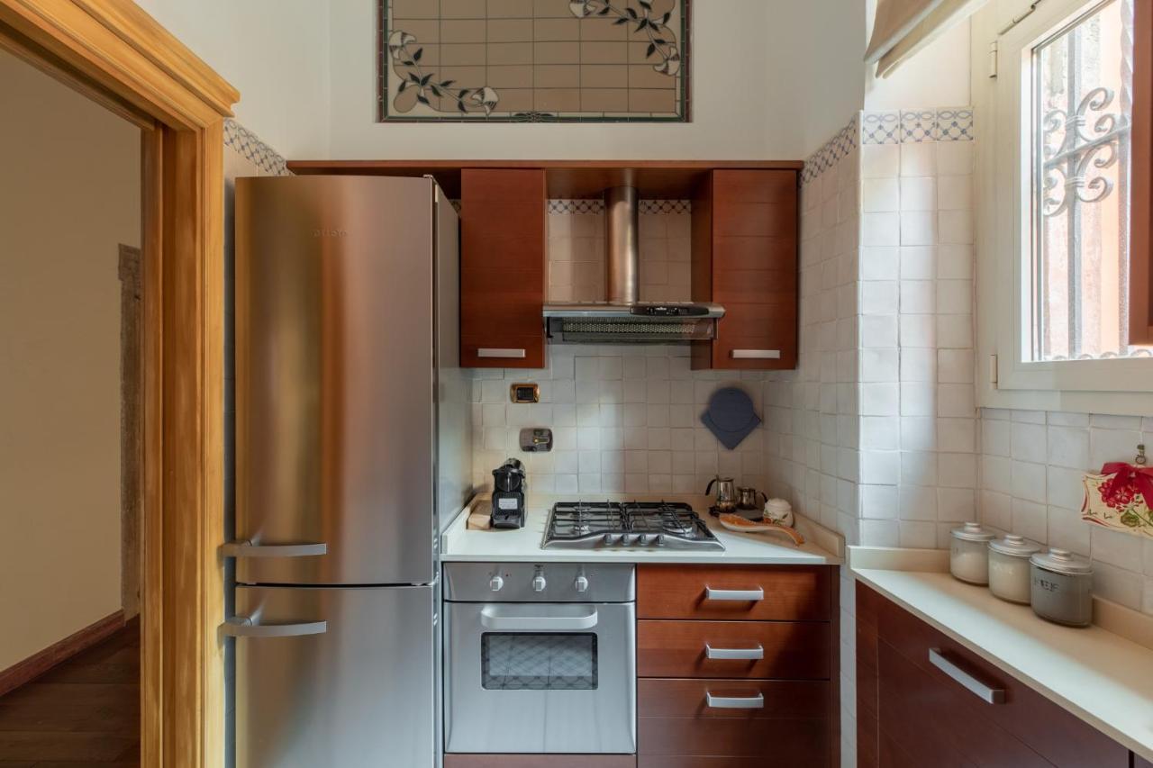 Iflat Elegant And Luxury Apartment Near Pantheon โรม ภายนอก รูปภาพ